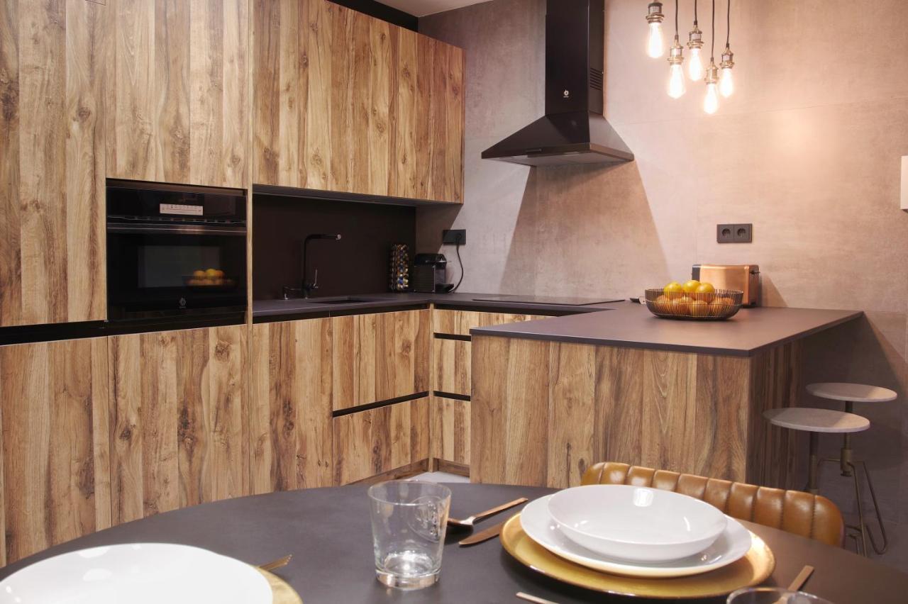 Apartamentos Bahia San Lorenzo Хихон Екстериор снимка