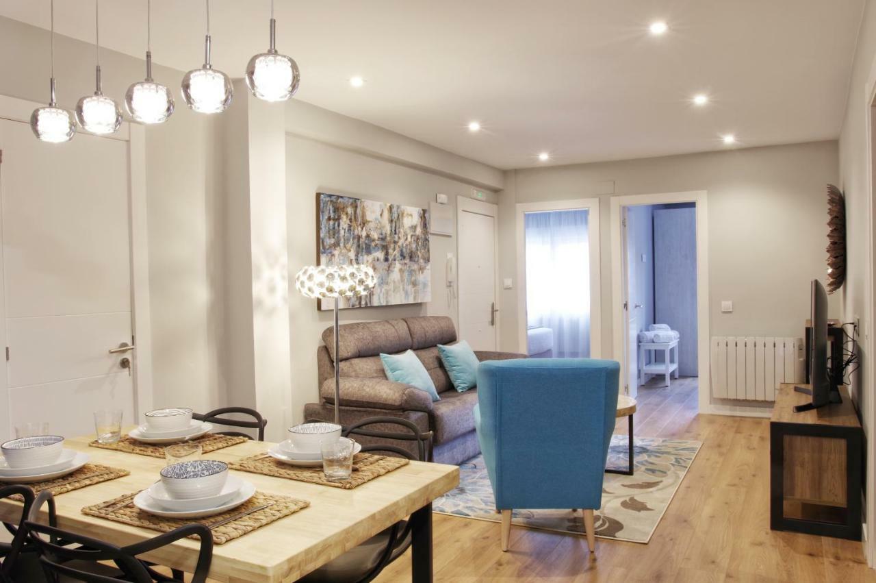 Apartamentos Bahia San Lorenzo Хихон Екстериор снимка